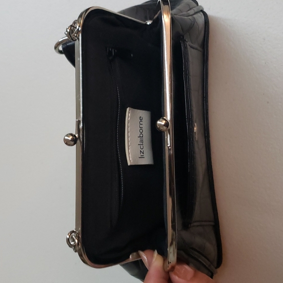 Liz Claiborne coin pusrse - Picture 5 of 5